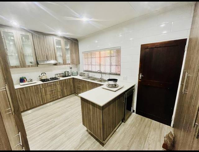 4 BEDROOM HOUSE FOR SALE IN BRACKENDOWNS